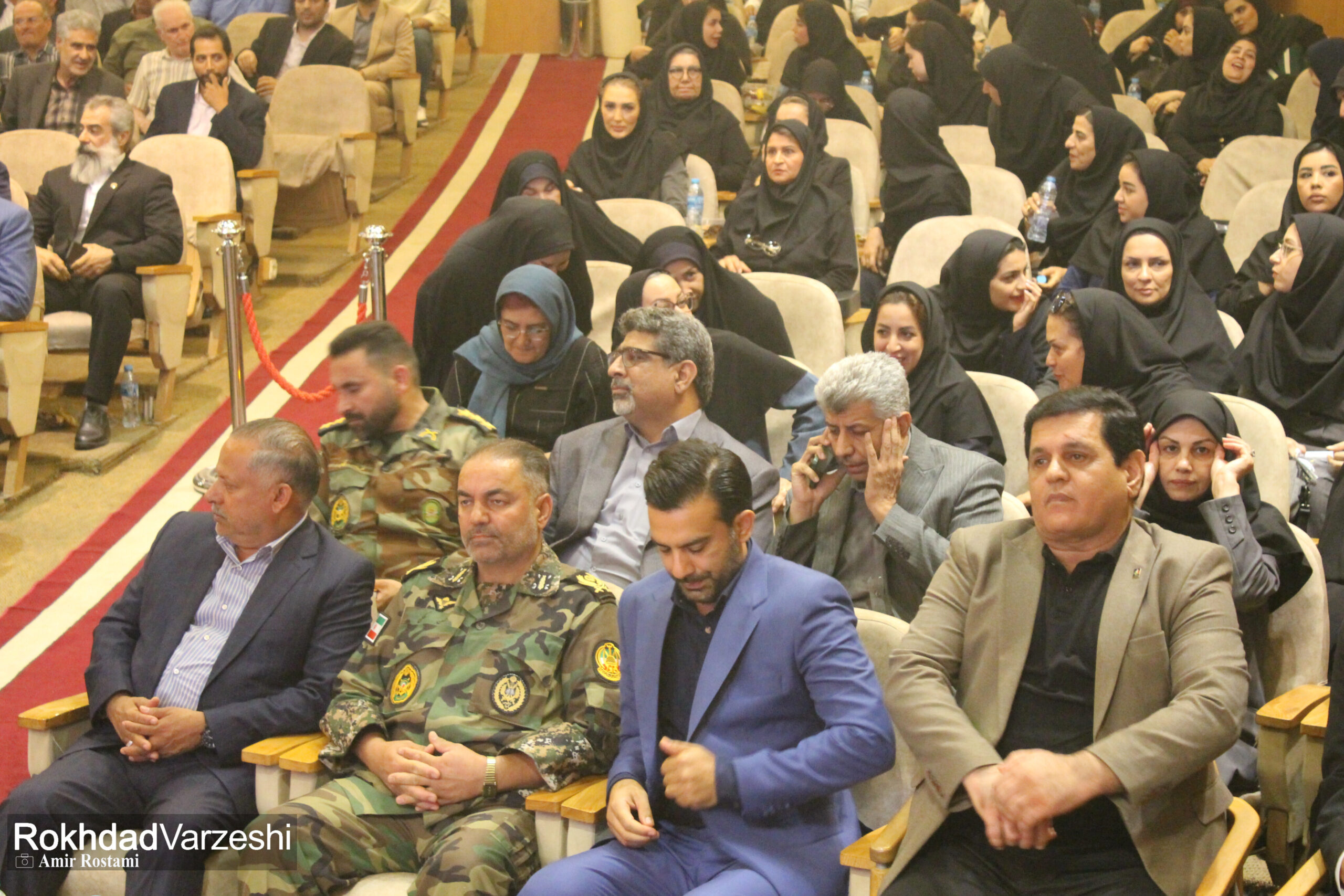 مراسم تکریم و معارفه سرپرست اداره کل ورزش و جوانان خراسان رضوی برگزار شد